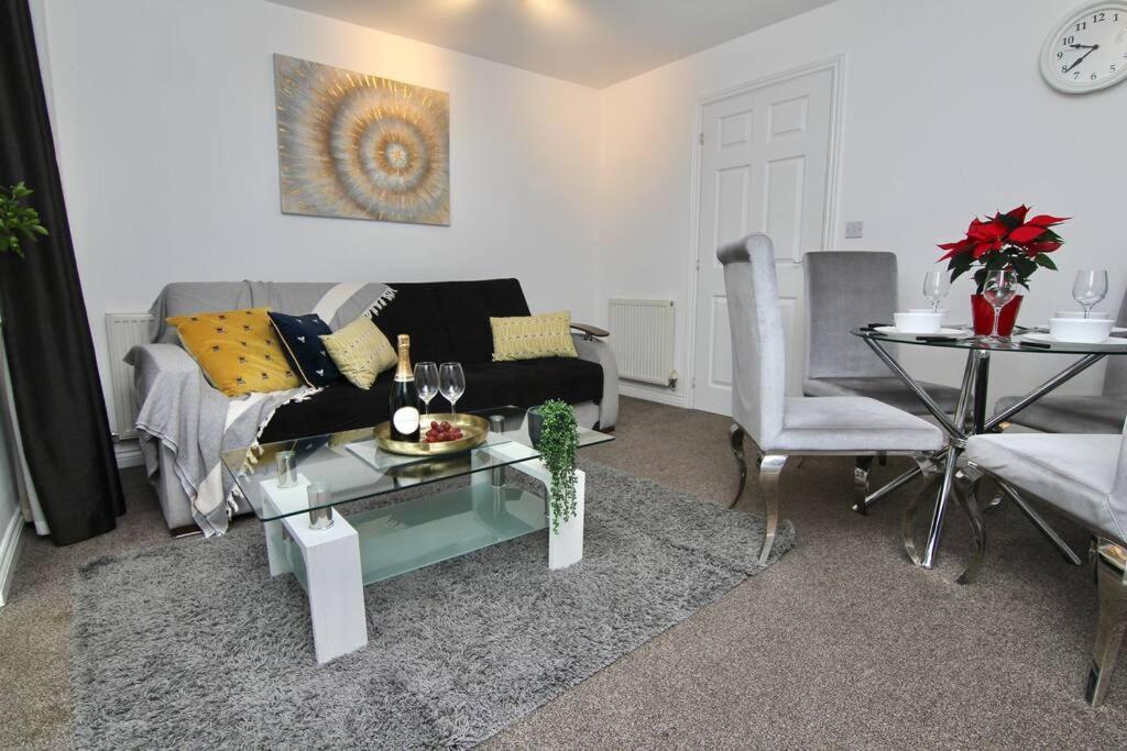 Daimler House - Cosy Home Near Coventry City Centre Eksteriør bilde